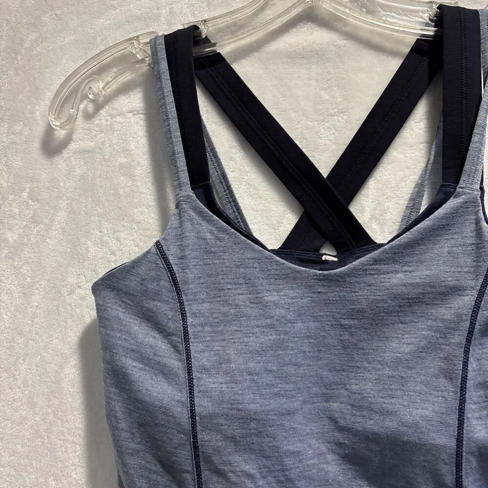 Lululemon Tank Top Women's Size 8 Blue Heather Run For Gold Athletic Gym Yoga